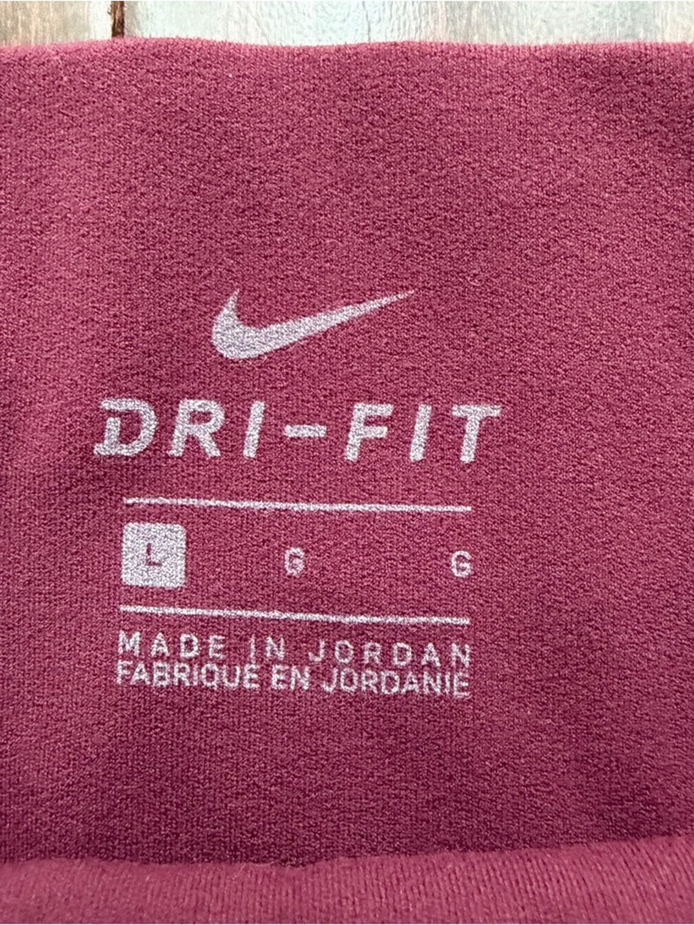 Nike Dri-Fit Cropped Leggings Size L Burgundy Maroon Workout Gym Yoga Pants Soft - Picture 6 of 6